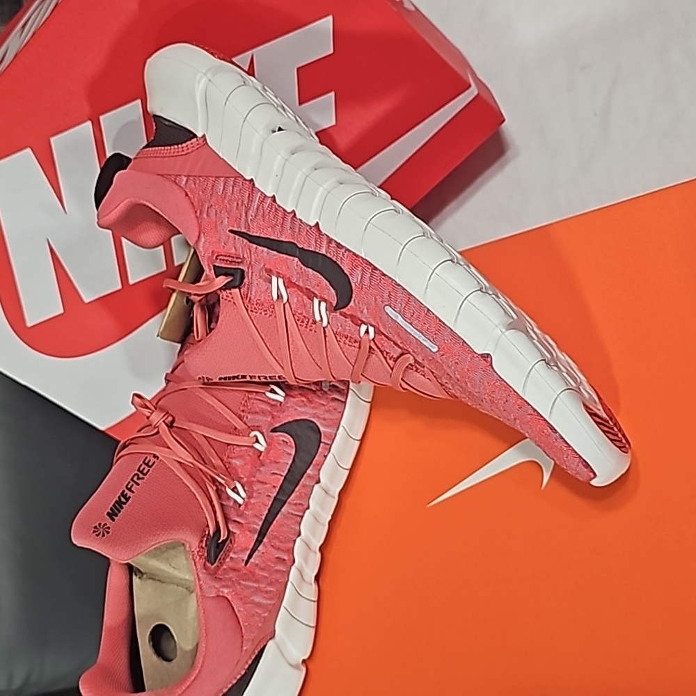 Nike sneakers - Picture 3 of 4